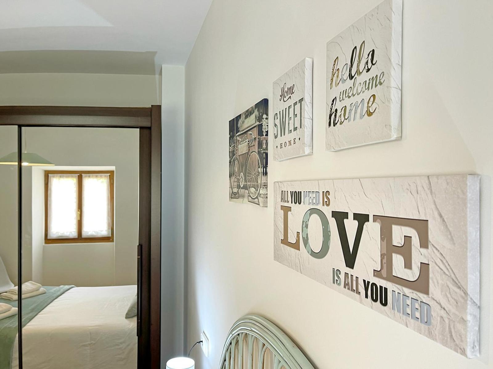 Apartamentos פואנטה לה ריינה מראה חיצוני תמונה