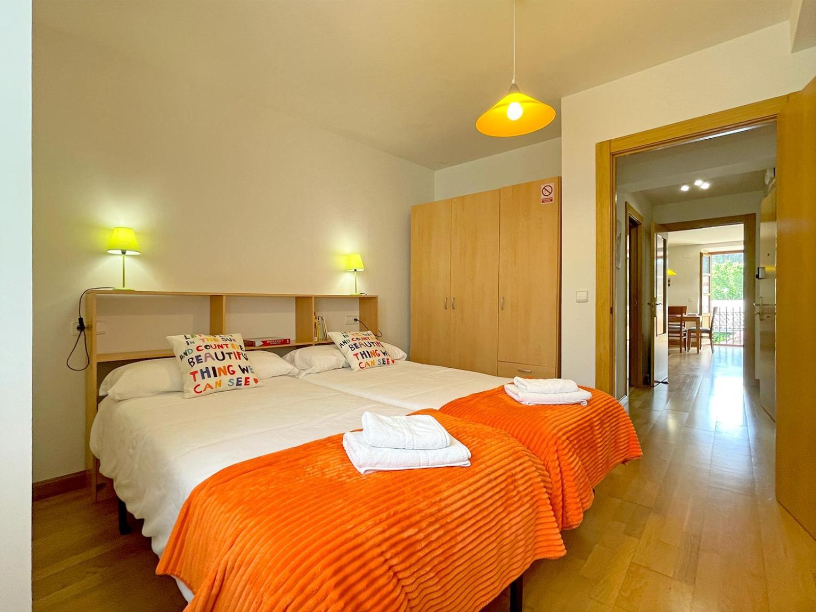 Apartamentos פואנטה לה ריינה מראה חיצוני תמונה