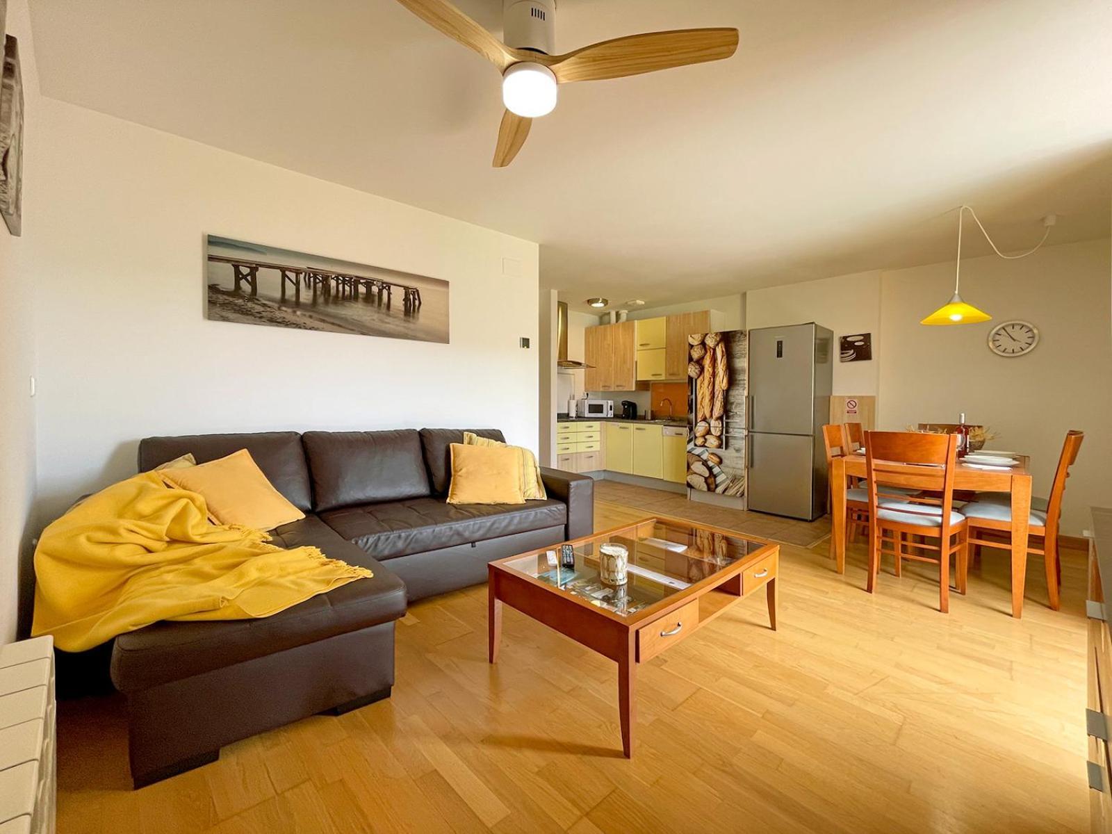 Apartamentos פואנטה לה ריינה מראה חיצוני תמונה